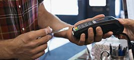 How to Avoid Credit Card Theft While Traveling